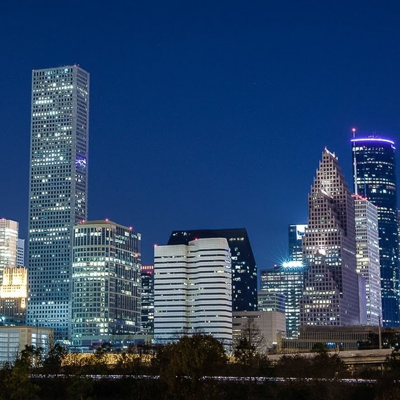 Meet your Posher, Cristobal - Picture 1 of 1